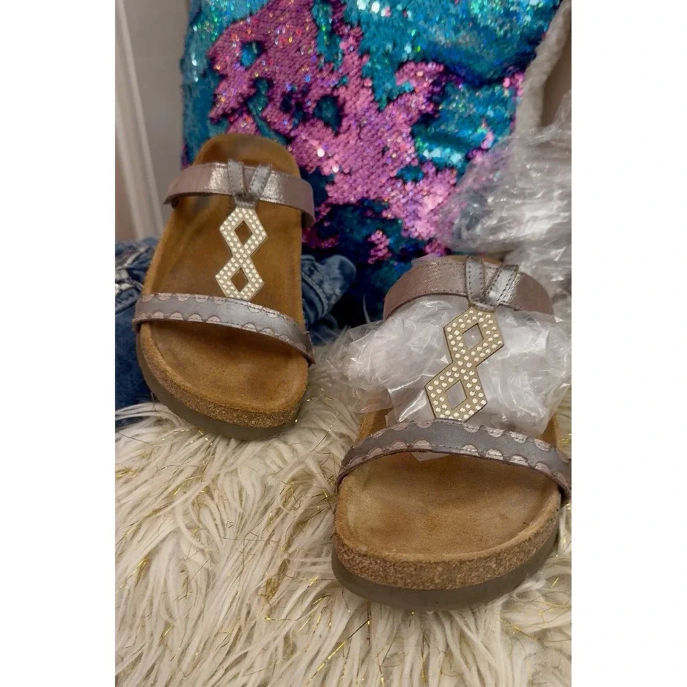 NAOT Aspen Leather Sandals Wedge Cork Gold Metallic Rhinestones EU 38 US 7 - 7.5